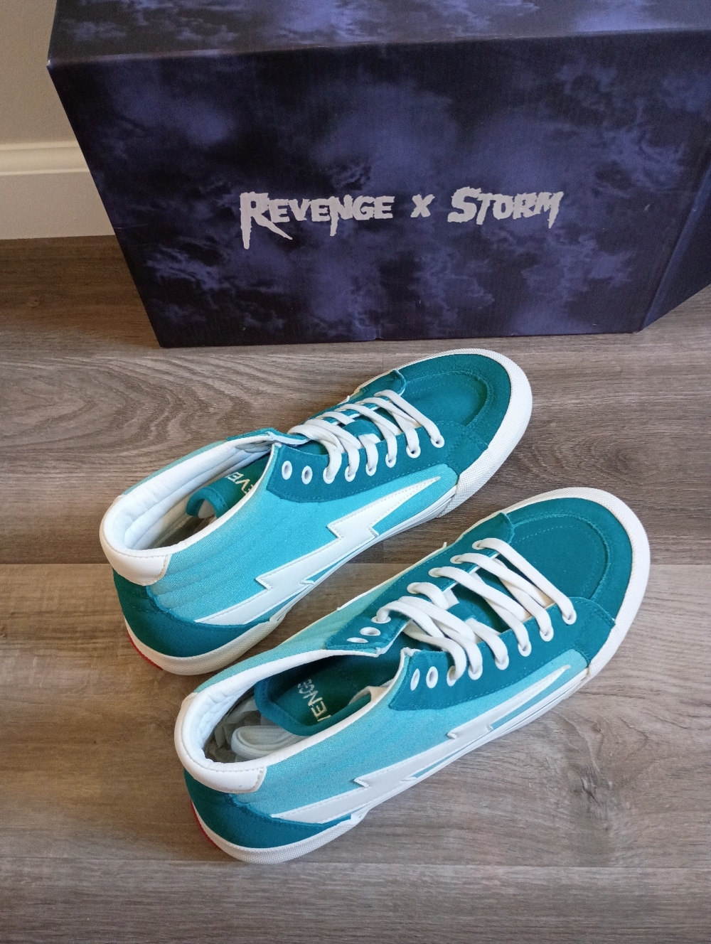 NIB REVENGE STORM Mens VOL 2 SIZE 11 TURQUOISE‎ SEA GREEN High Top Sneaker Shoes - Picture 6 of 7
